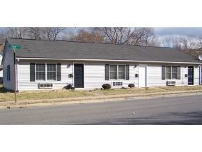 Foto principal - 180 S Delphine Ave