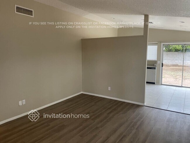 Foto del edificio - 4431 N 85th Ave