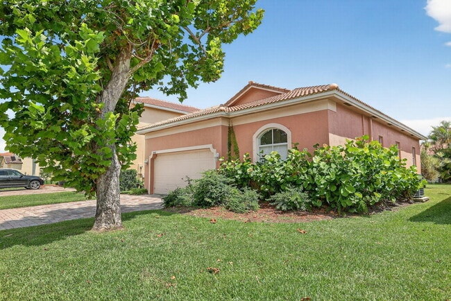 Building Photo - 5552 Spanish River Rd