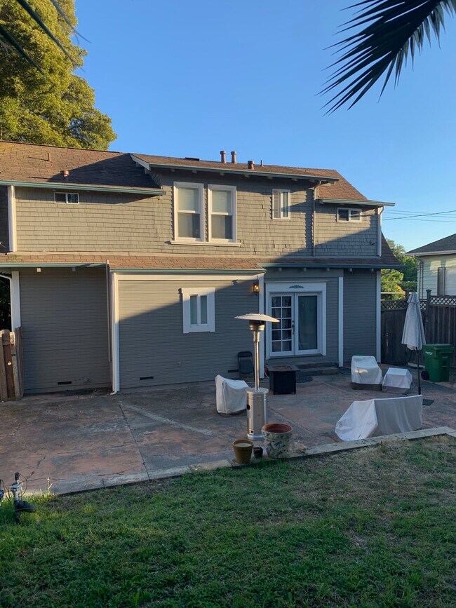 208 Bodega Ave, Petaluma, CA 94952 Townhome Rentals in Petaluma CA