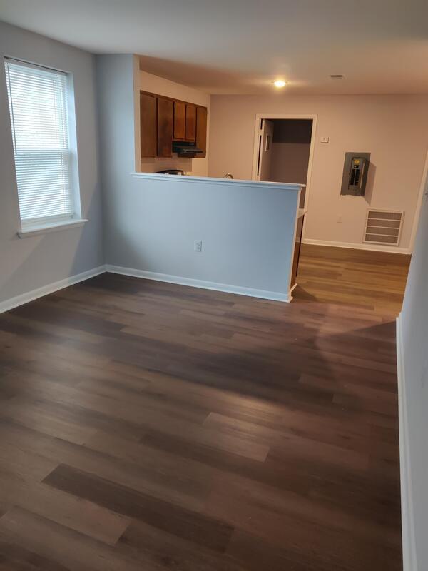 Building Photo - 875 N 42nd St