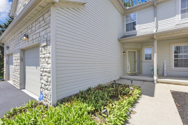 Foto del edificio - 2573 Rustling Oak Blvd