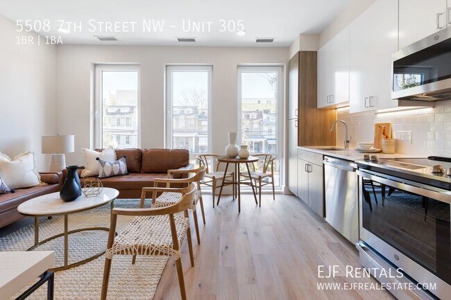 Building Photo - Urban Pace/EJF Rentals Proudly Present the...