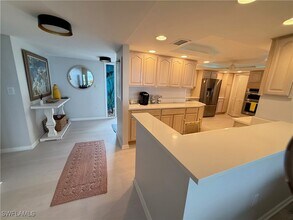 Building Photo - 15 Bluebill Ave