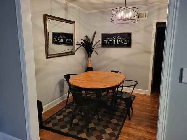 Photo - 3588 Walnut Grove Rd House