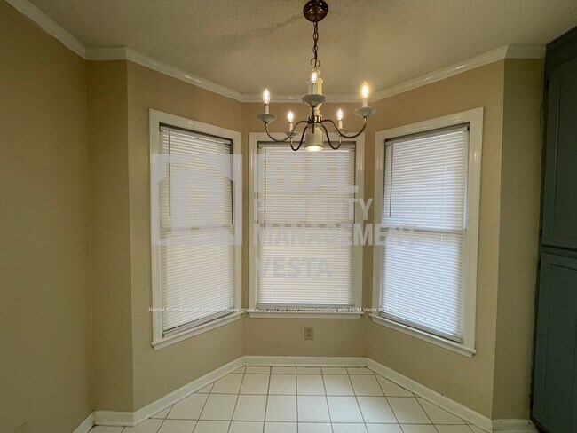 Building Photo - Charming 3 Bedroom Home in North Macon
