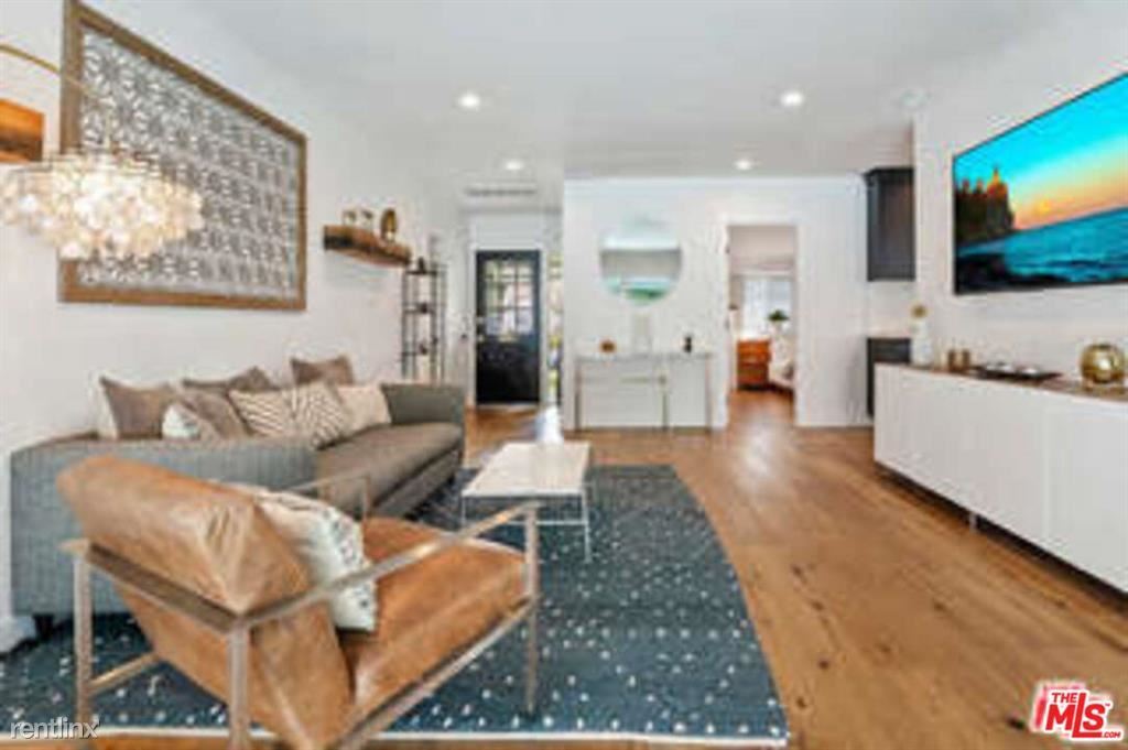 Foto principal - 3 br, 2 bath House - 13239 Cumpston St