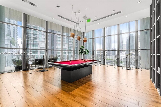 Foto del edificio - 1100S S Miami Ave