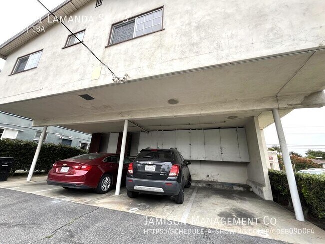 Building Photo - 12001 Lamanda St