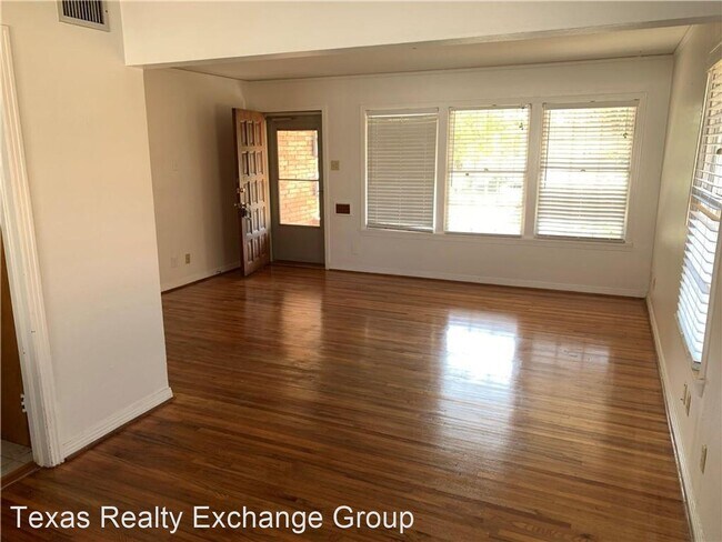Foto del edificio - 3 br, 2.5 bath House - 606 Hopper Almond