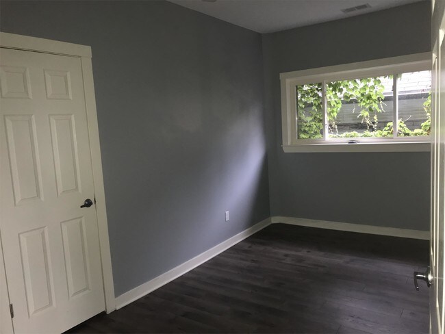 Foto del edificio - 1500 Broadway Ave