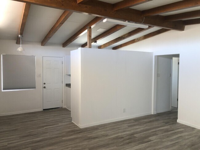 Building Photo - 73642 Buena Vista Dr
