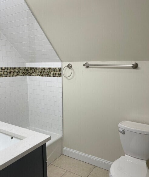 Building Photo - 16 Harris St