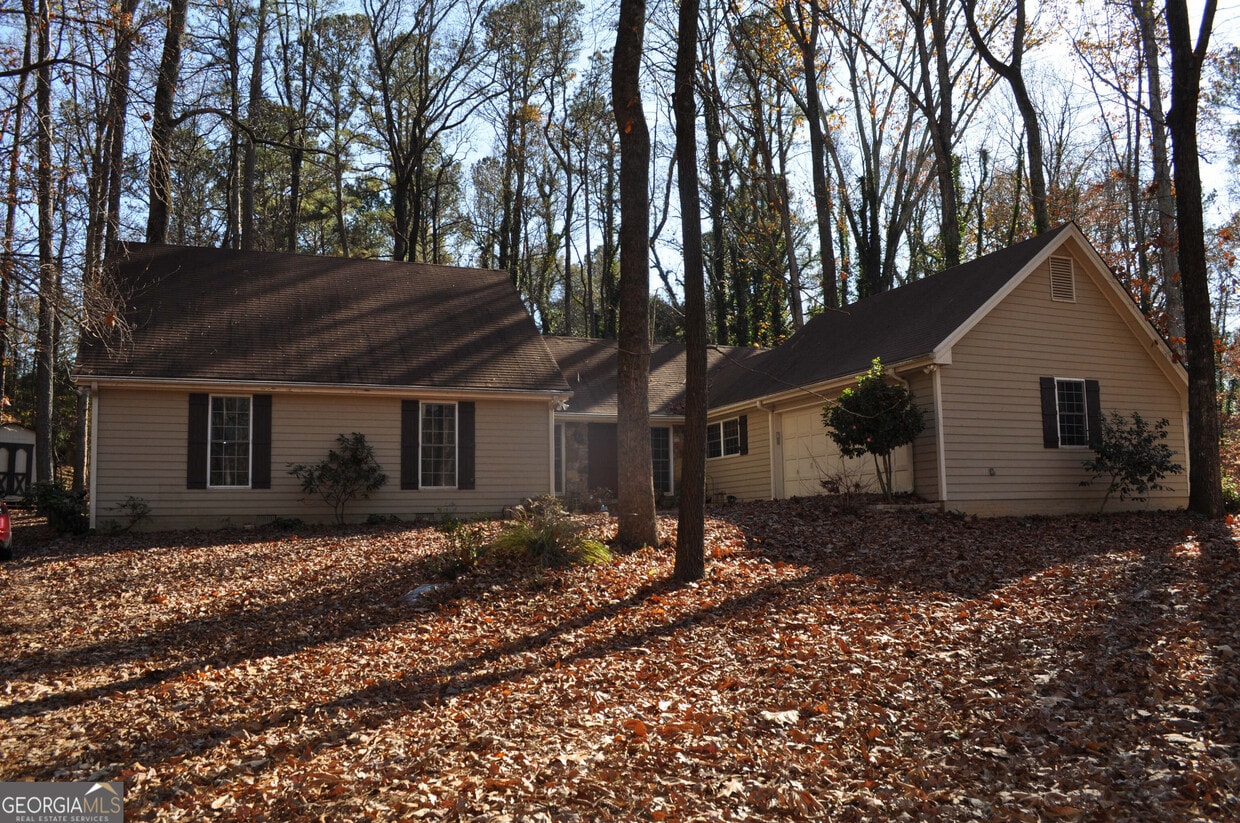 1100 Willow Bend Dr, Roswell, GA 30075 House Rental in Roswell, GA