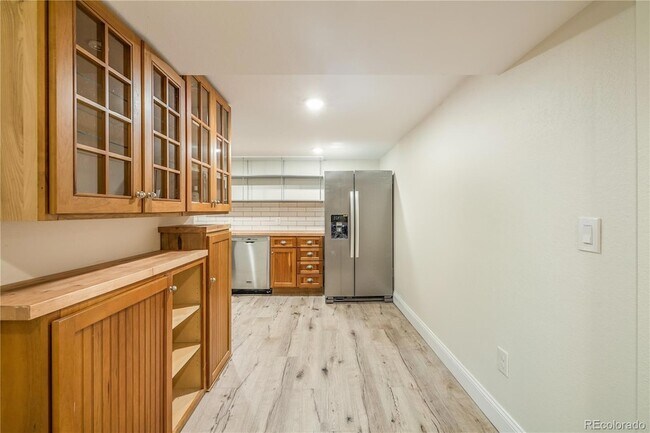 Foto del edificio - 6622 Harlan St