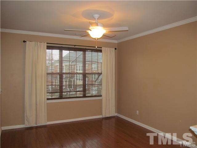Foto del edificio - 1045 Summerhouse Rd