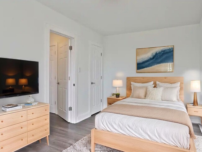 Building Photo - 34 Heydon Park Rd