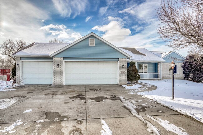 Building Photo - 8917 Snowgoose Ln
