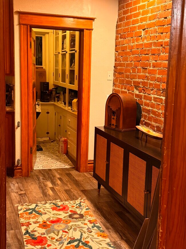 Foto del edificio - 2415 Vine St