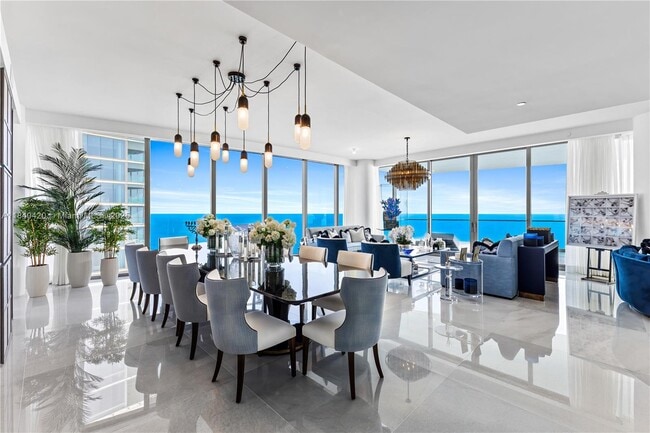 Building Photo - 17901 Collins Ave