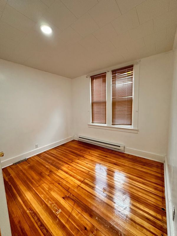 Foto del edificio - 744 3rd Ave
