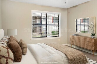 Interior Photo - Creekside Apartments