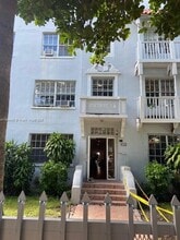 Building Photo - 842 Meridian Ave