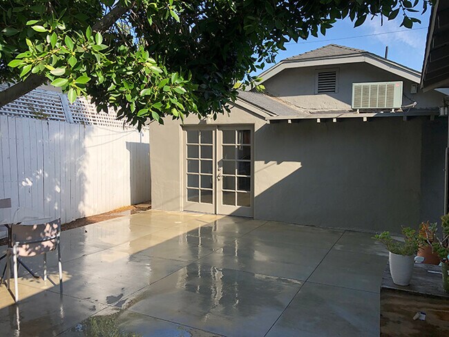 Building Photo - 8953 Norma Pl