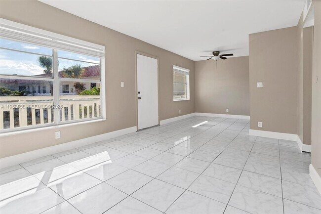 Foto del edificio - 1333 S Dixie Hwy