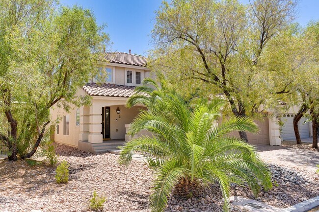 Foto del edificio - 4-Bedroom Home with Heated Pool & Spa