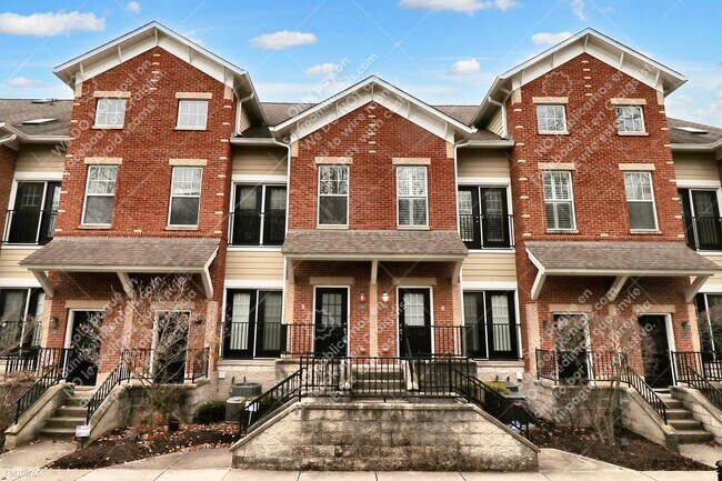 Foto del edificio - 2 br, 1 bath Townhome - 1054 Reserve Way