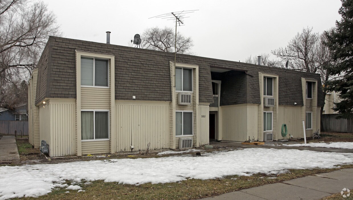 Primary Photo - 550 E Mansfield Ave