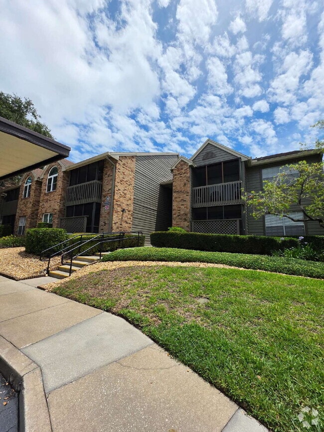 Building Photo - 2500 Winding Creek Blvd