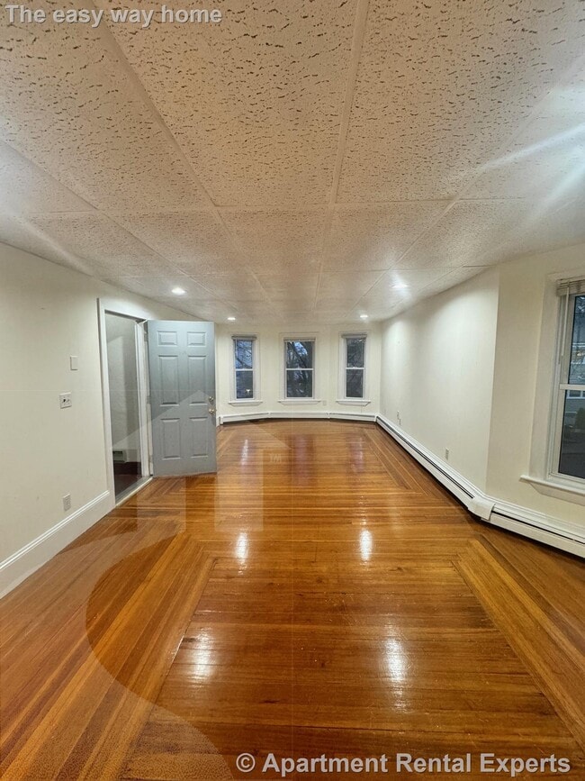 Building Photo - 95 Kidder Ave