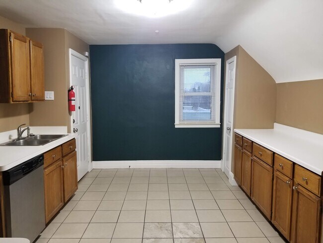 Foto del edificio - 2411 8th St