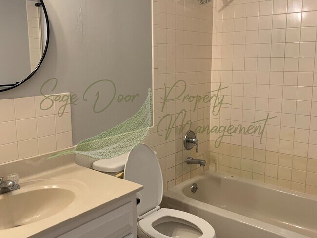 Foto del edificio - 3 BED HOME IN RAYTOWN!!!