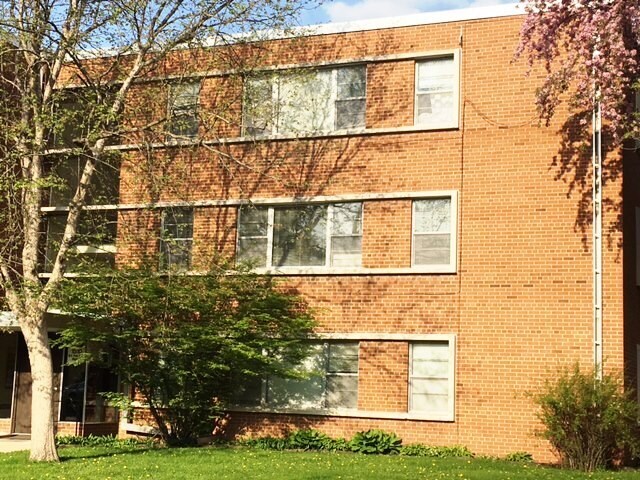 Foto del edificio - 1510 3rd Ave NE