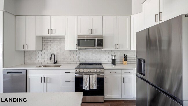 Building Photo - 1310 Hillside Ave