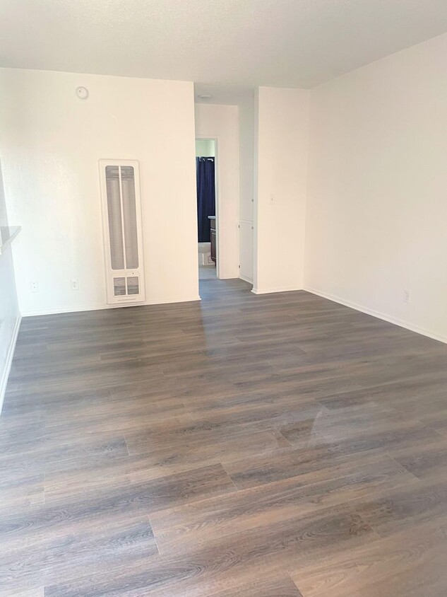 Primary Photo - 1bd/1ba in Panorama City
