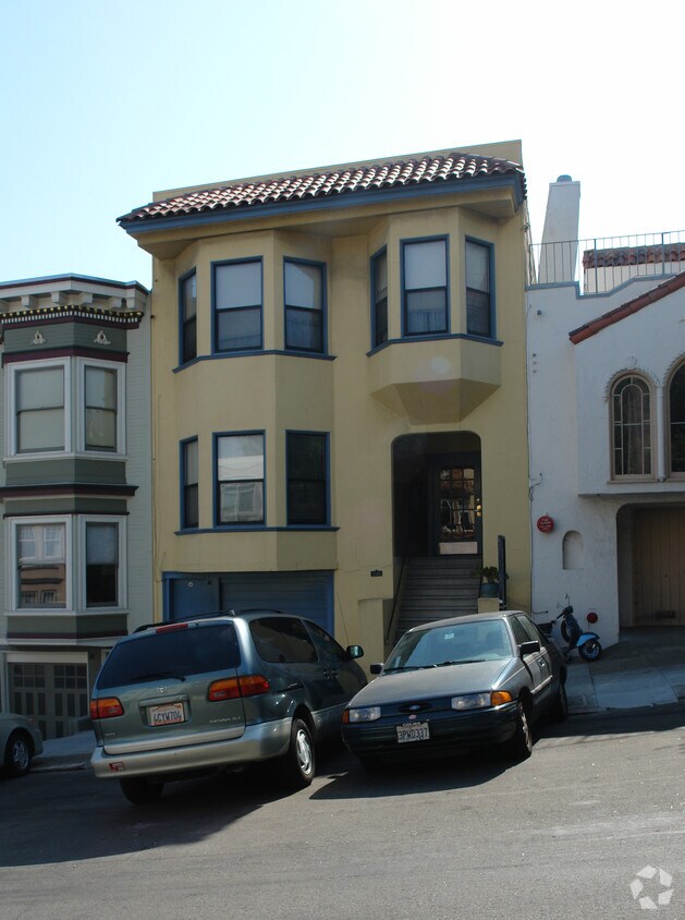 Building Photo - 1322 4th Ave