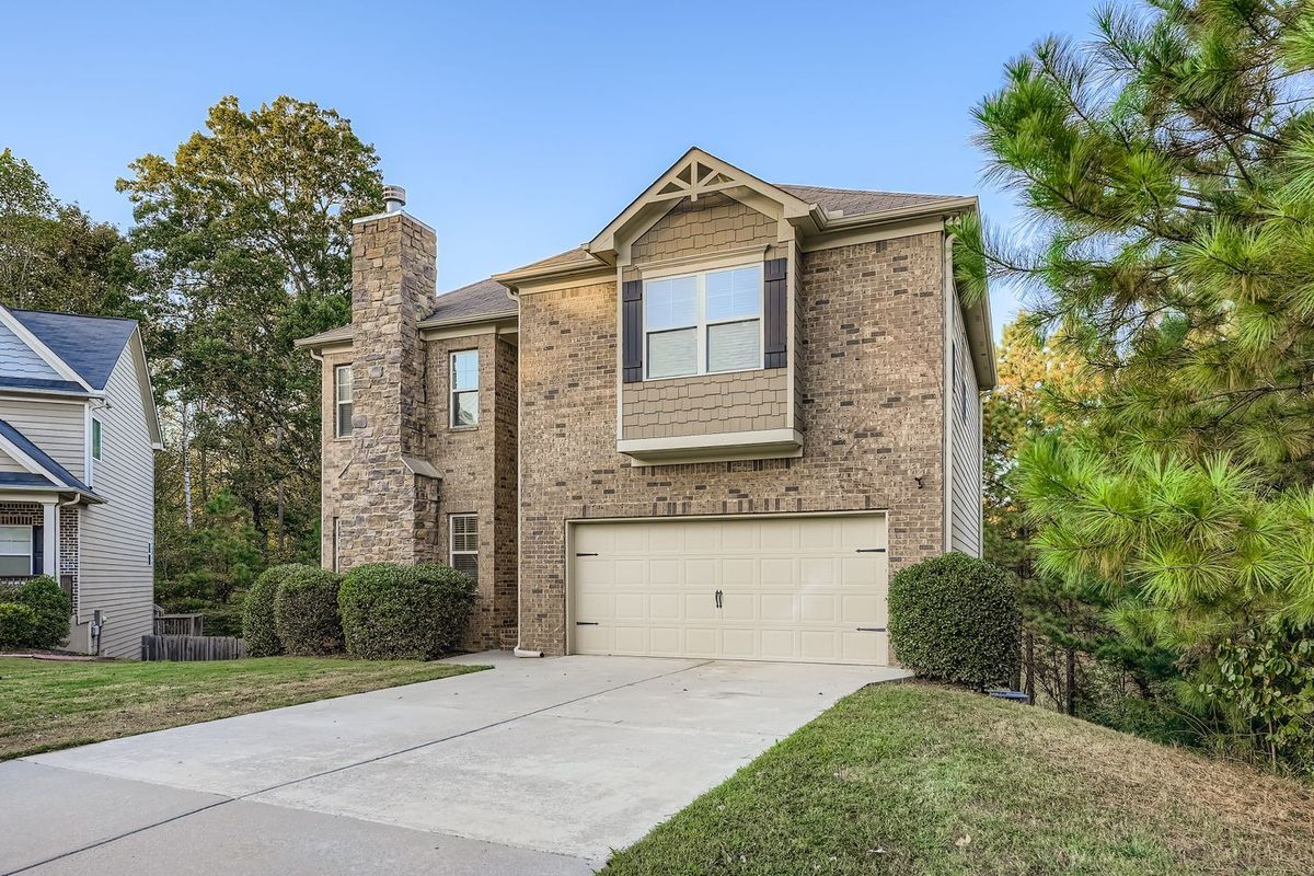 Building Photo - 1240 Grayson Oaks Dr