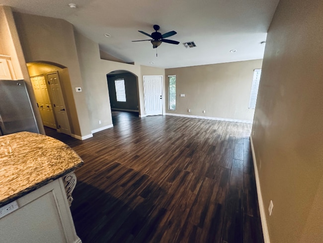 Building Photo - 3238 E Kristal Way