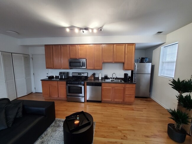 Foto del edificio - 2014 W Superior St