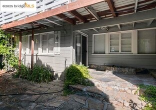 Building Photo - 3442 Margarita Ave