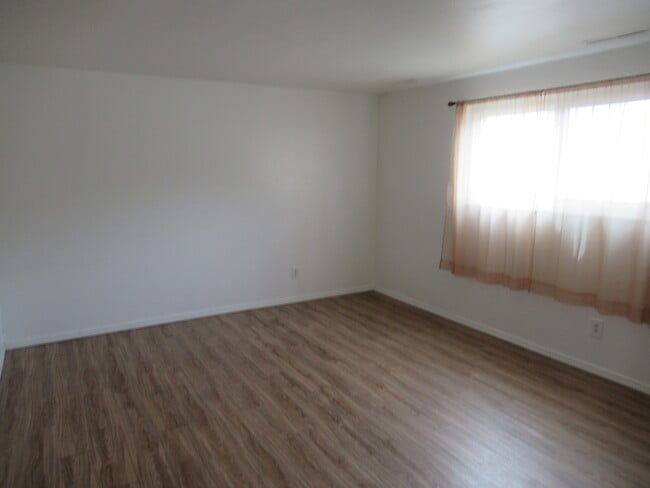 Photo - 1511 25th St Apartment