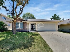 Building Photo - 811 Dragonfly Dr