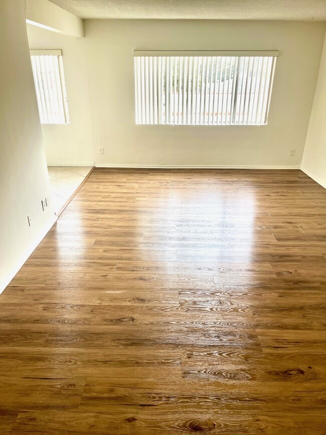 Foto del edificio - 2054 Chariton St