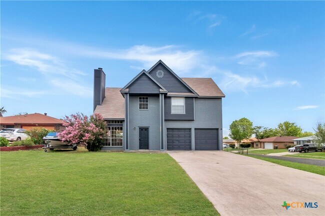 Building Photo - 2802 Delta Cir