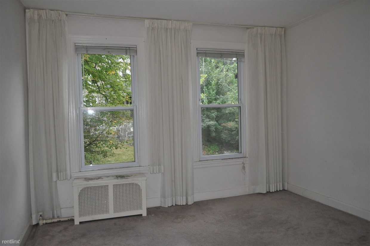 Building Photo - 4 br, 2.5 bath  - 59 Union St