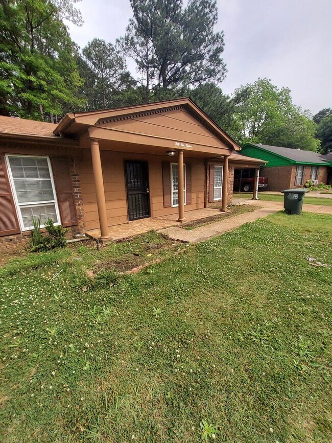 Foto del edificio - 3514 Clearbrook St